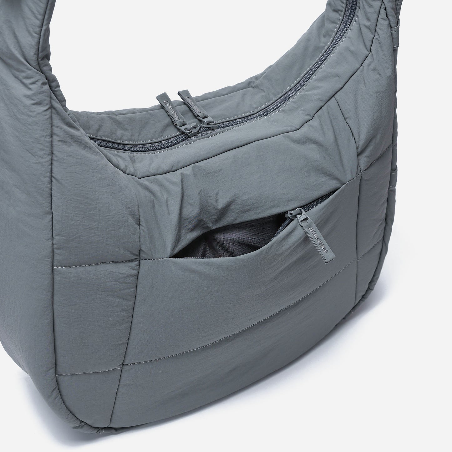 Hobo Puff Crossbody Bag (Cold Gray)