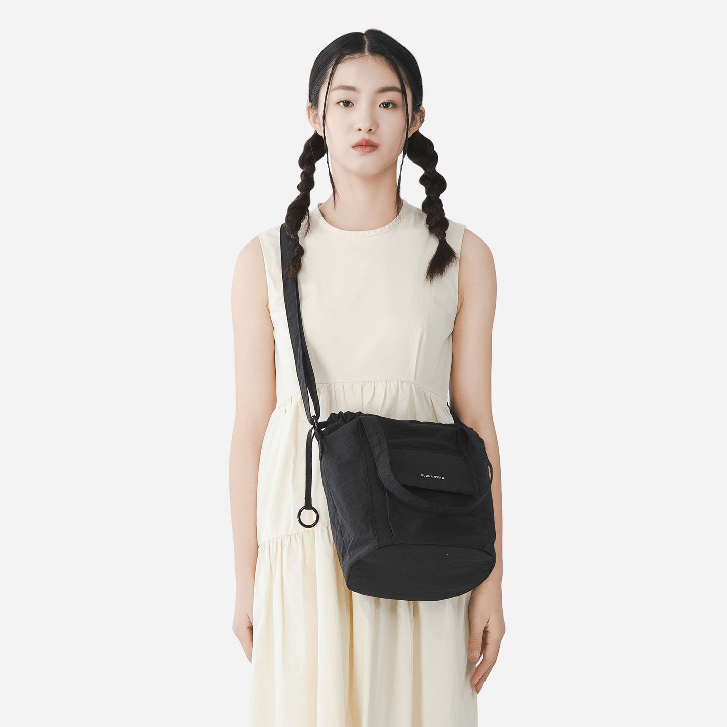 Luna Bucket Bag (Black)