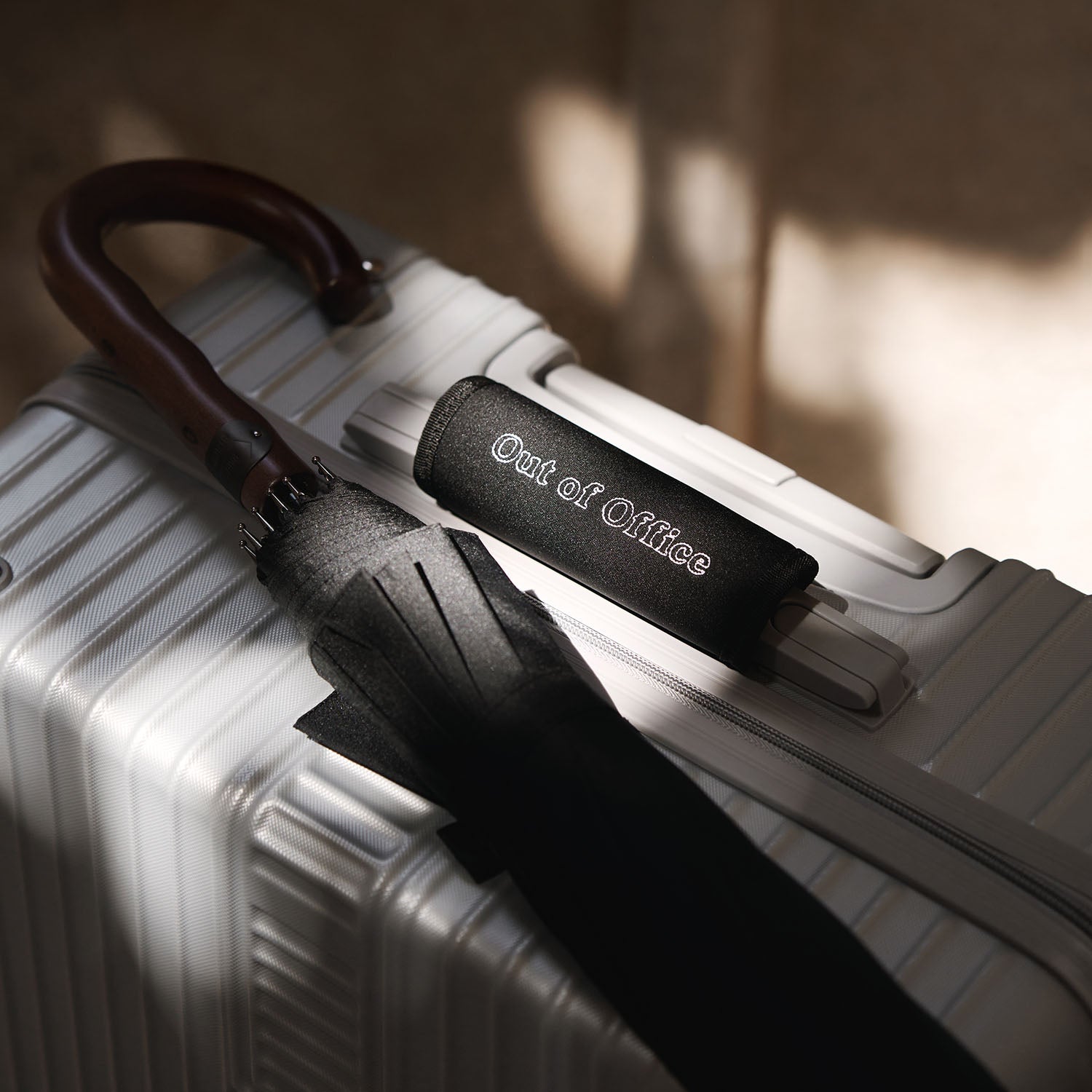 Luggage Handle Wrap (Black)