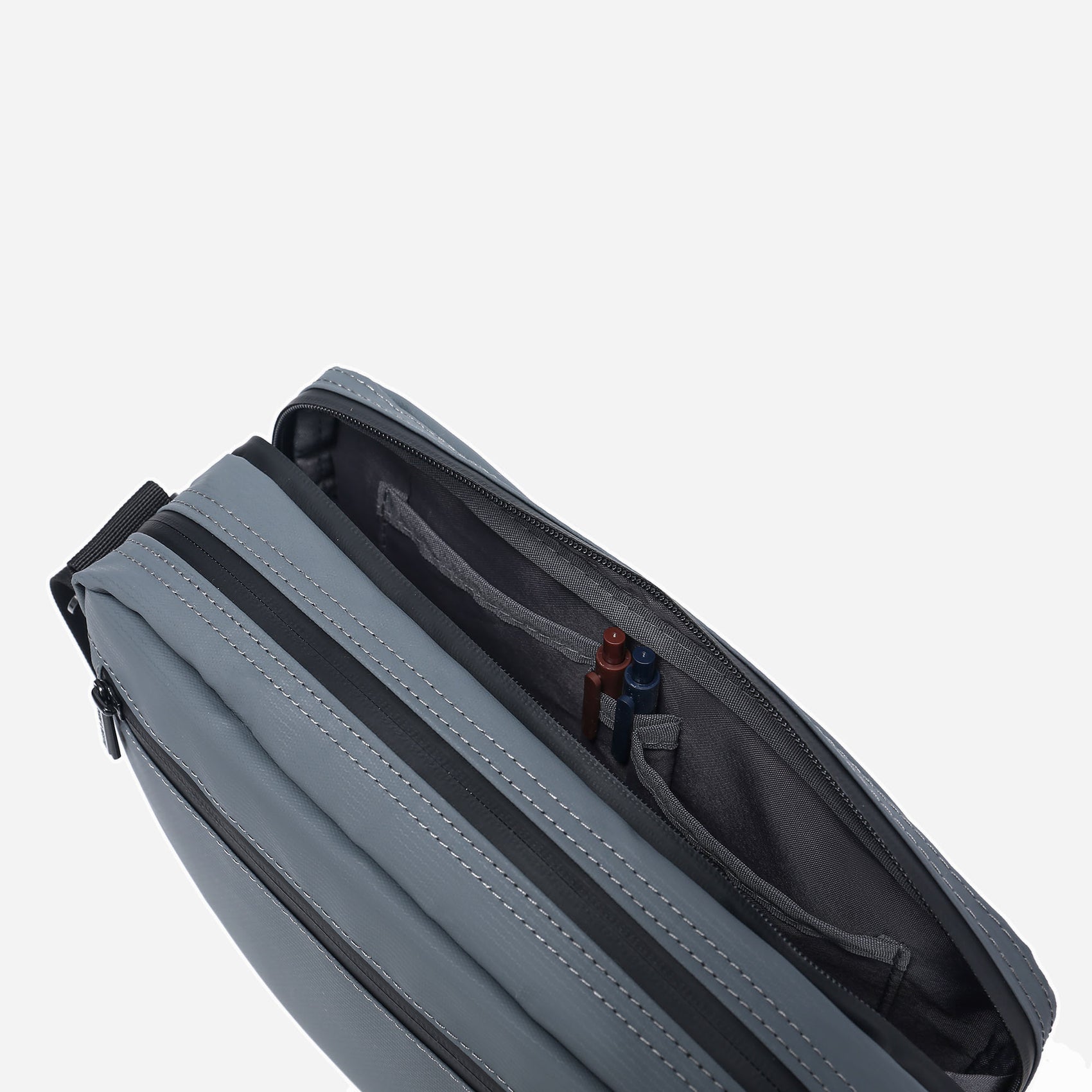 Skyline Crossbody Bag (Matt Gray)