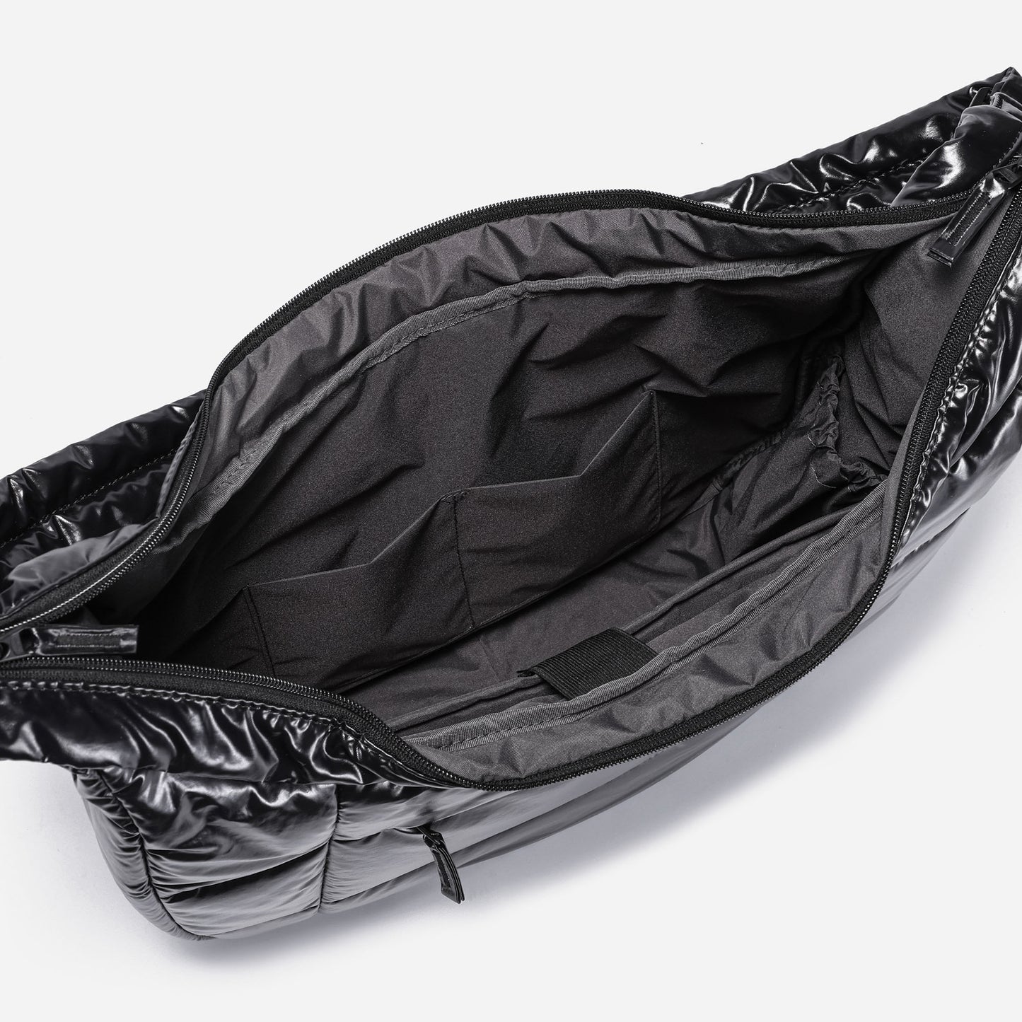 Hobo Puff Bag Polish (Black)