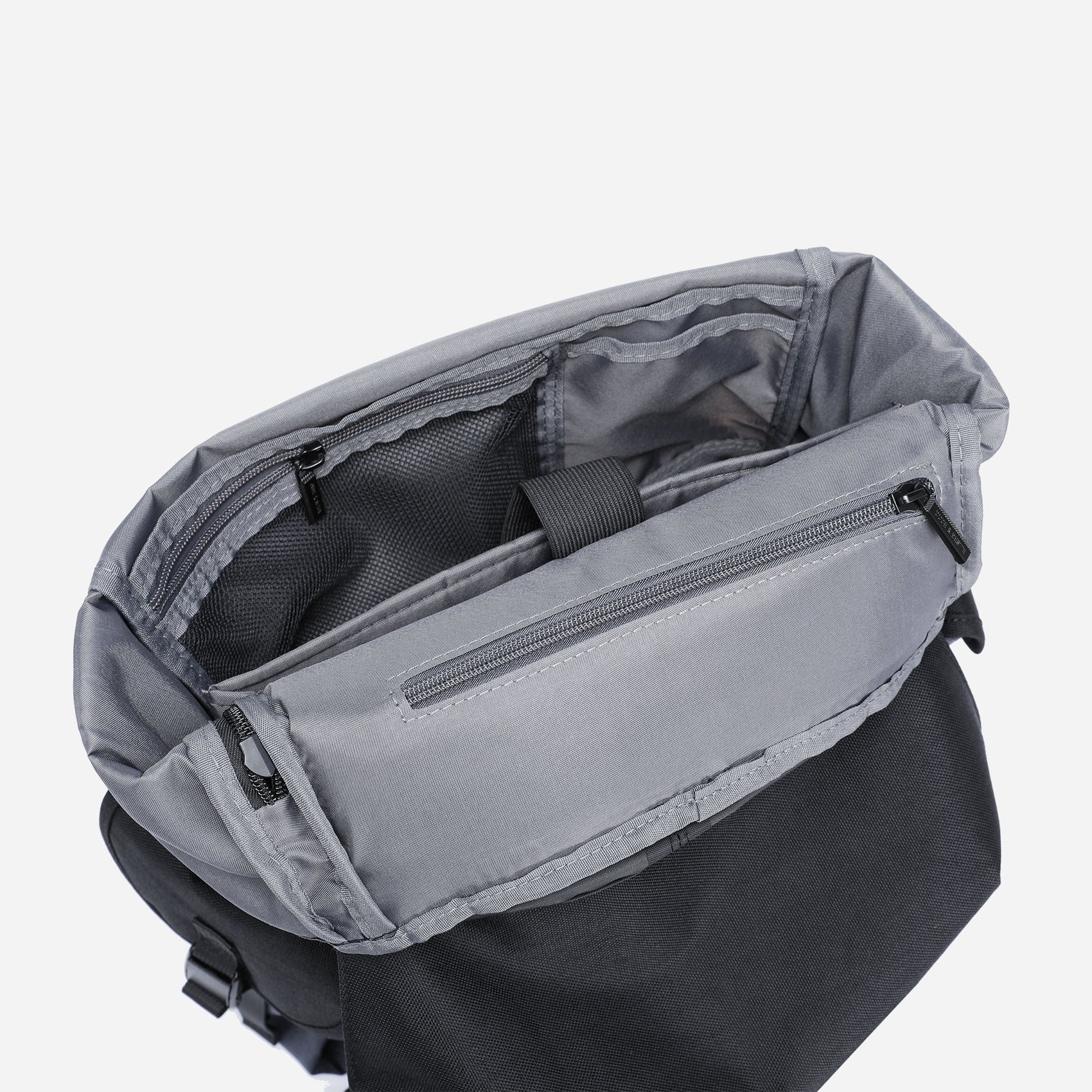 Predator Backpack (Midnight)