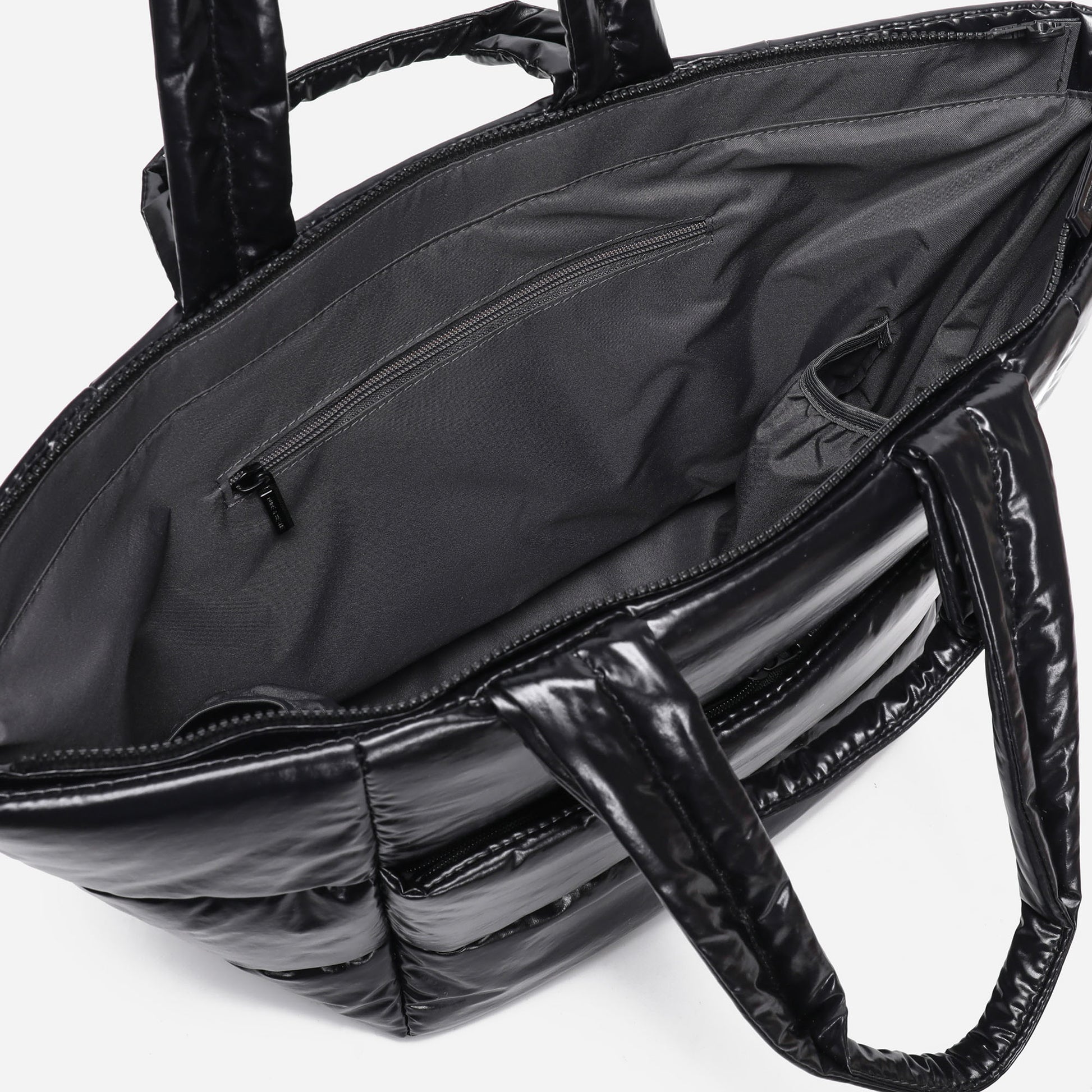 Puff Tote Polish (Black)