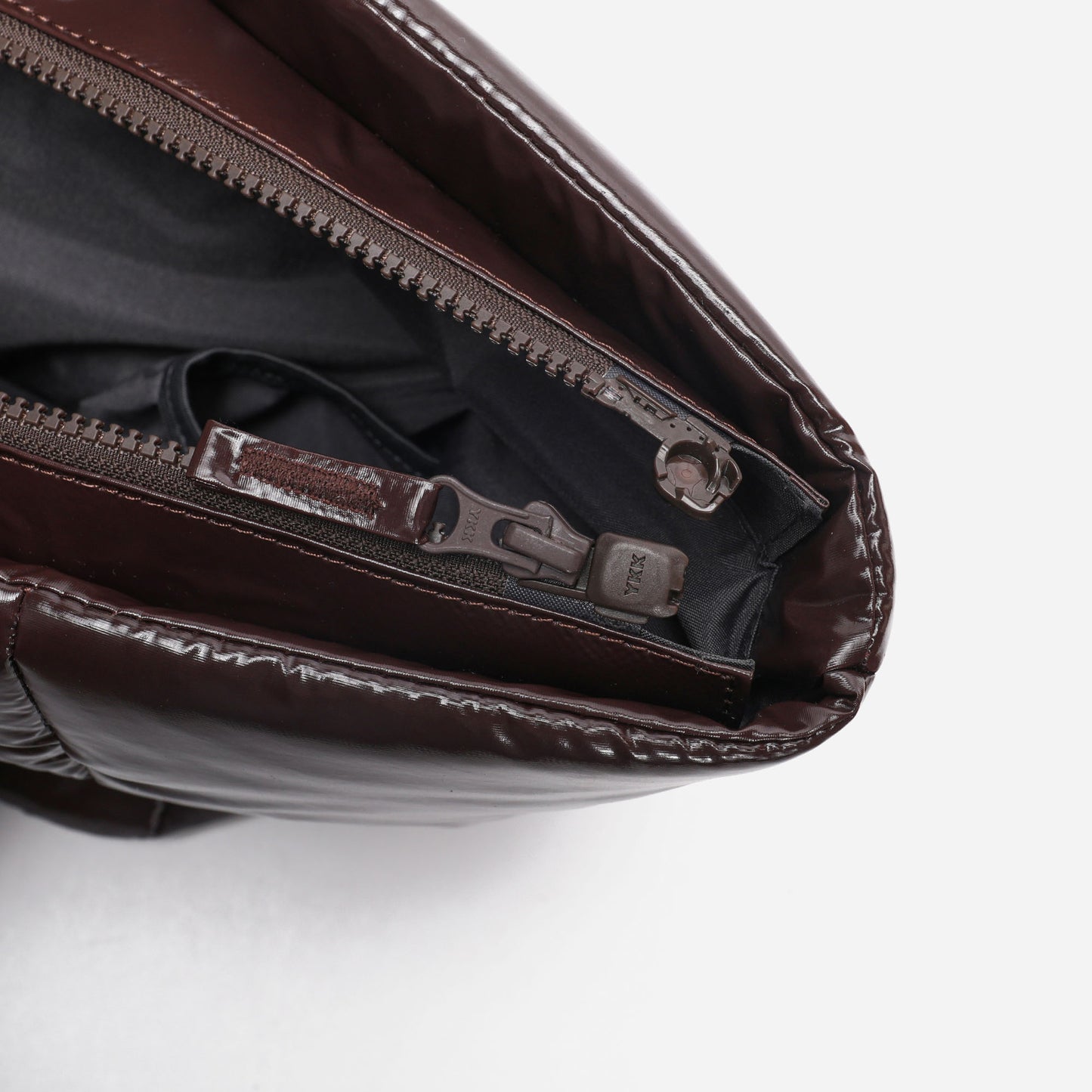 Puff Tote Polish (Brown)