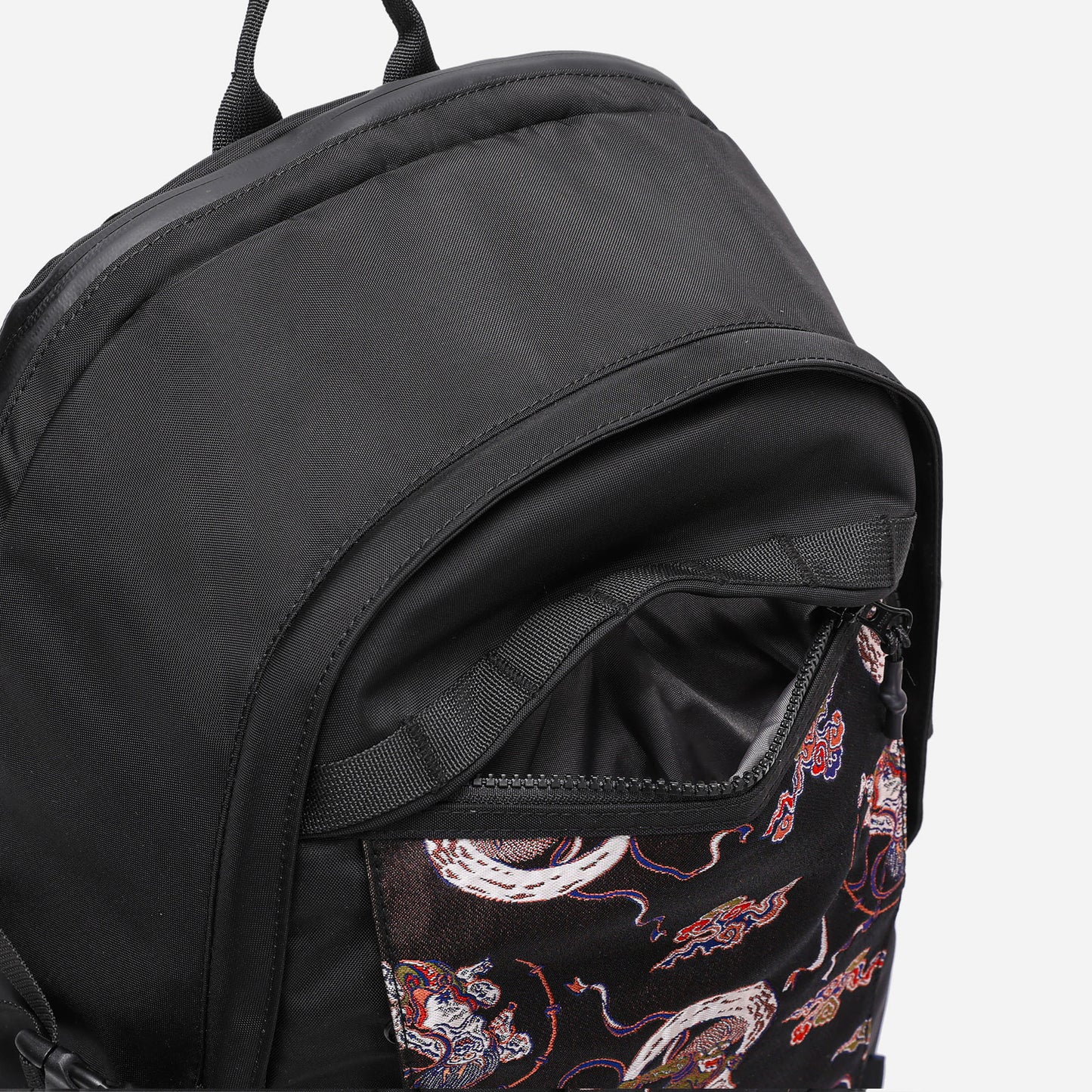 Roamer Backpack - Fujin and Raijin