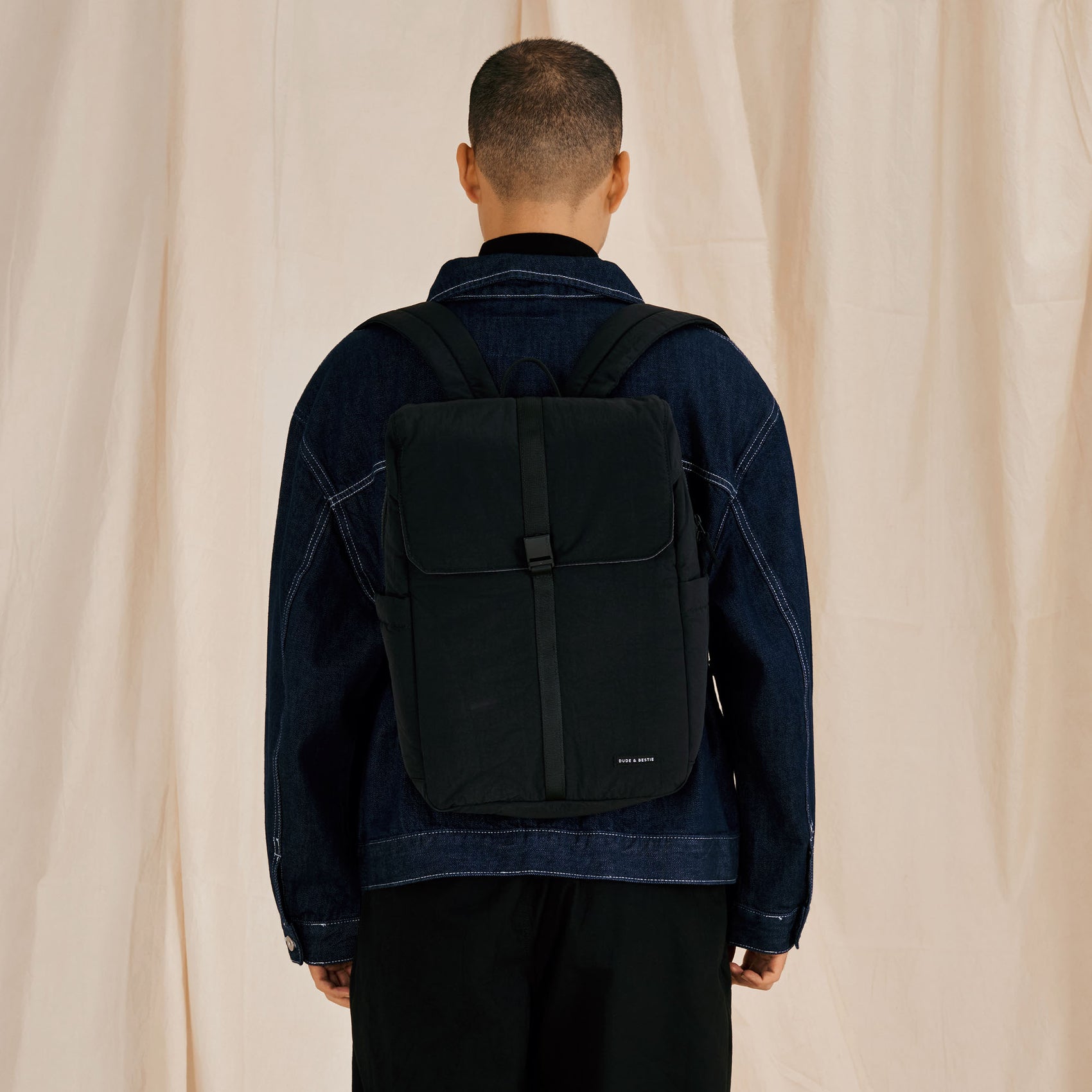 Slice Backpack (Black)