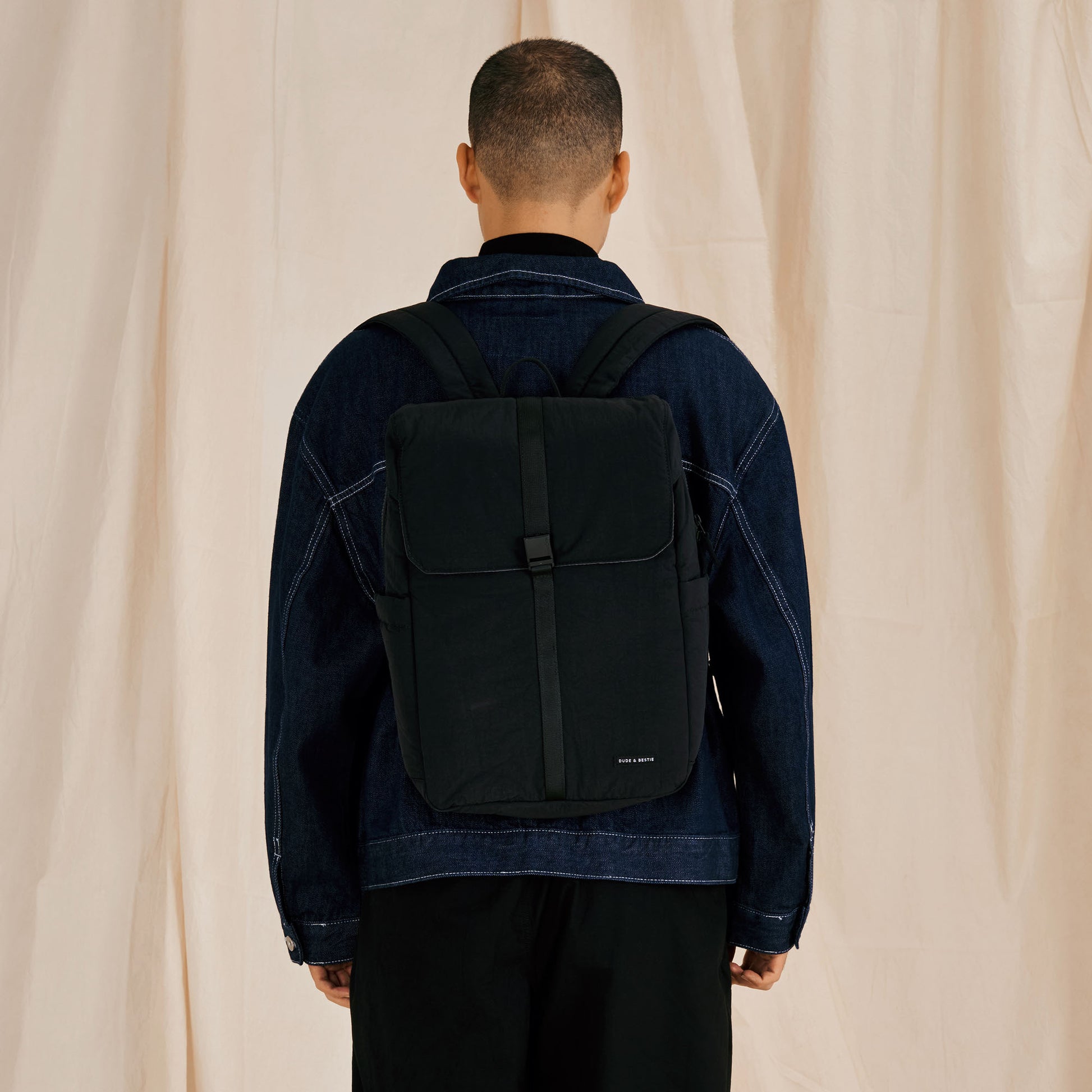 Slice Backpack (Black)