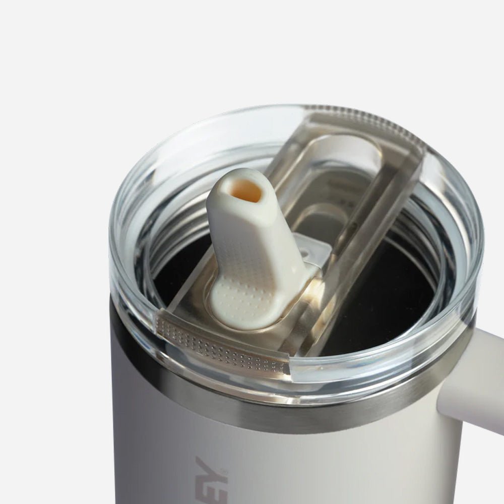 Stanley 1913 The Quencher ProTour Flip Straw Tumbler 30 OZ in Cream 2.0