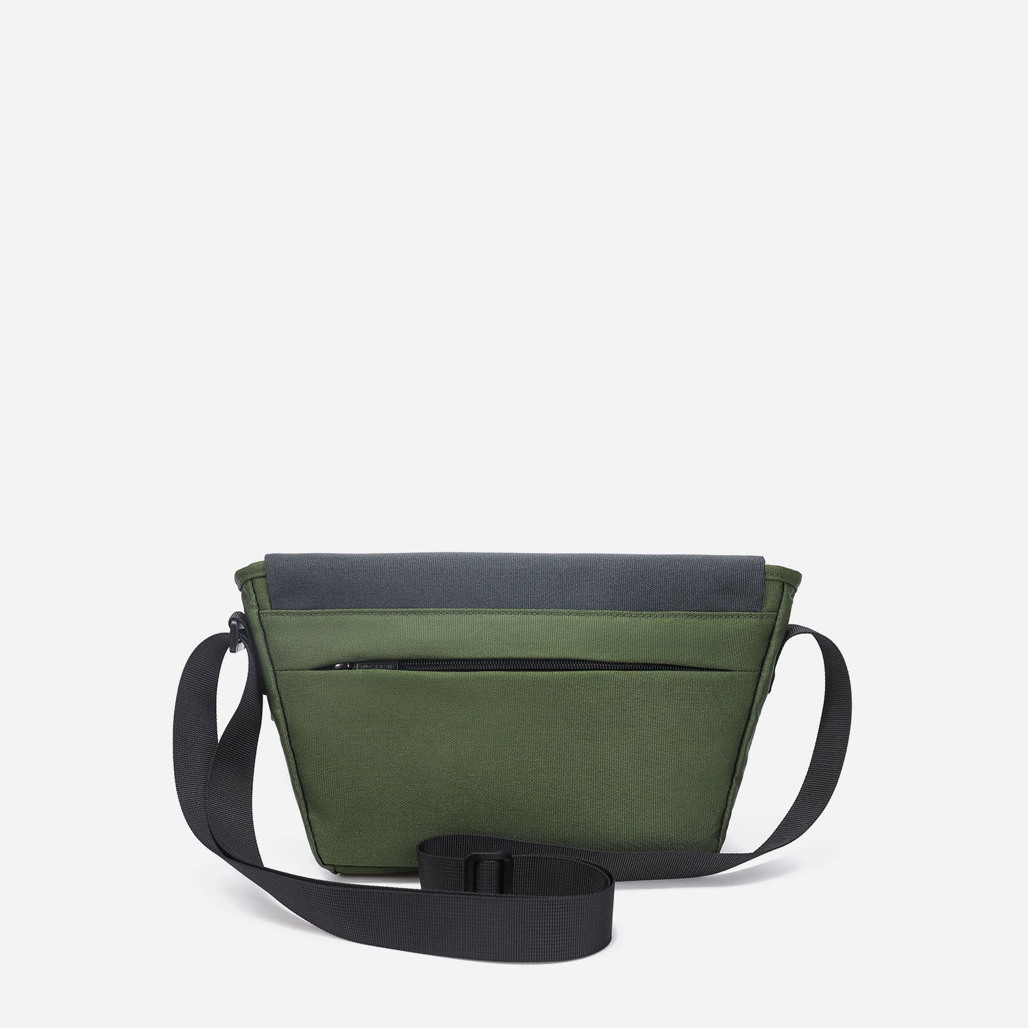 Hitch Crossbody (Jungle)